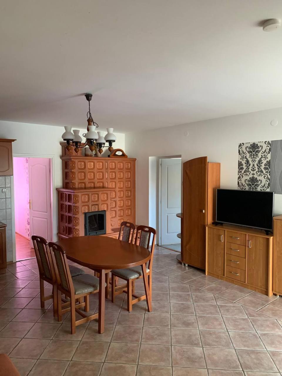 Zamor 10 Apartmant * Кестхей