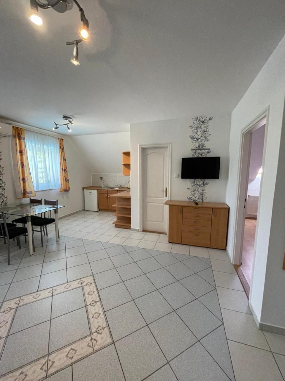 Zamor 10 Apartmant Апартаменты *