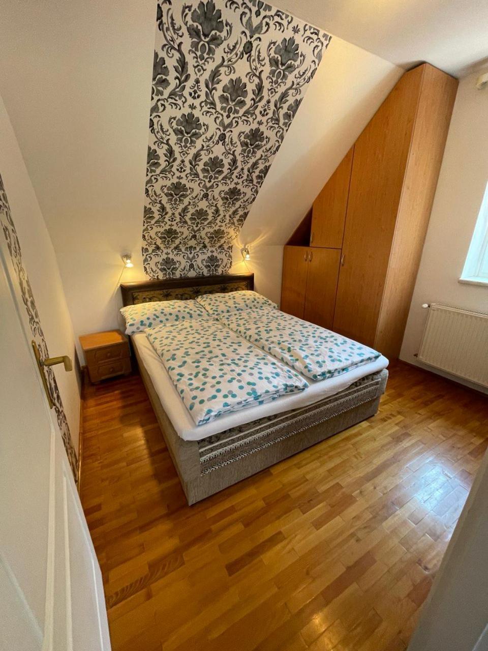 Апартаменты Zamor 10 Apartmant Кестхей