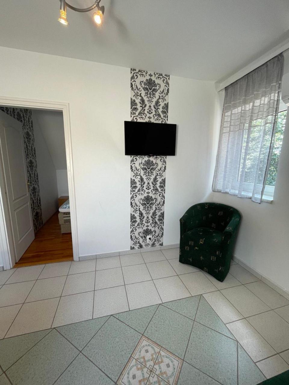 Zamor 10 Apartmant Апартаменты *